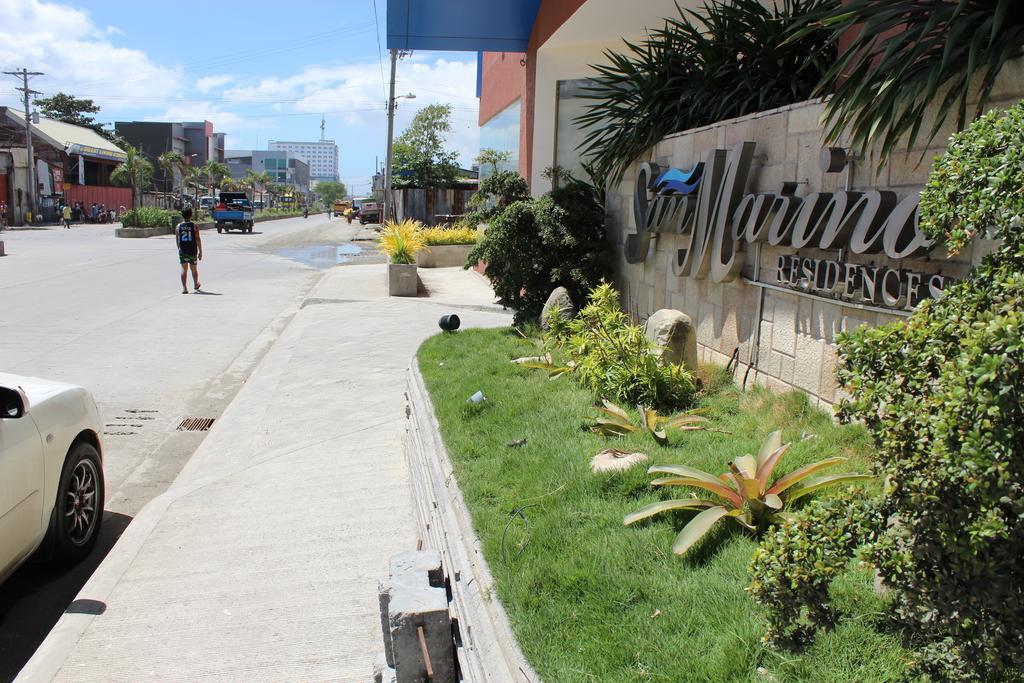 Feel Great Stay Condotels - San Marino Cebu Esterno foto