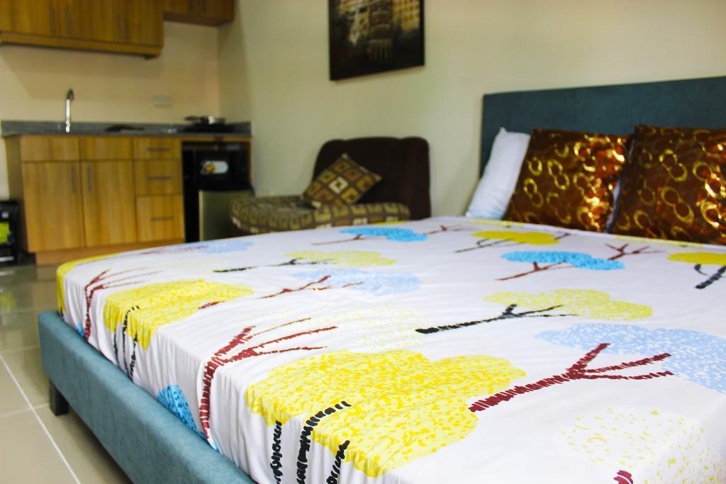 Feel Great Stay Condotels - San Marino Cebu Esterno foto