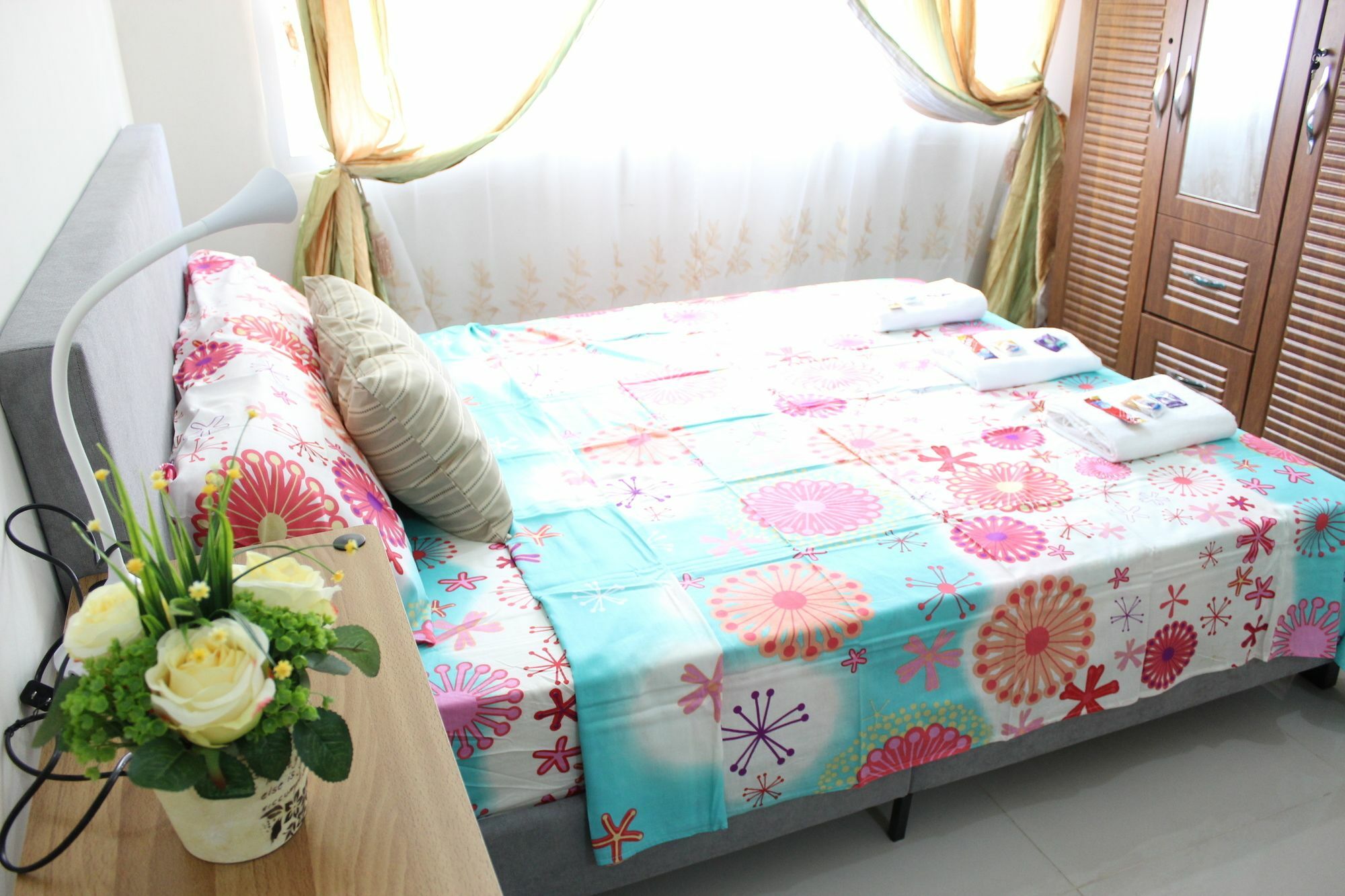 Feel Great Stay Condotels - San Marino Cebu Esterno foto